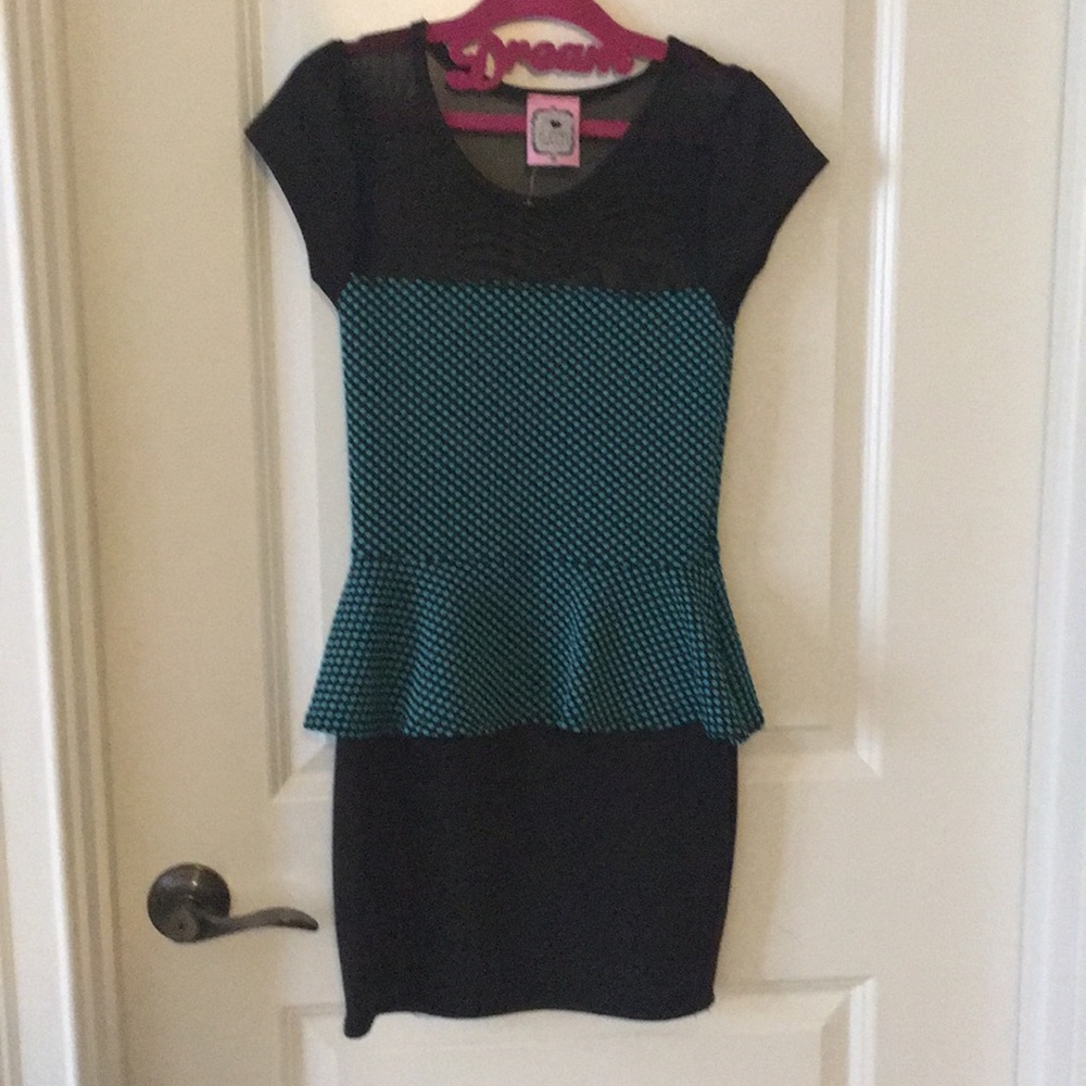 Girls dress